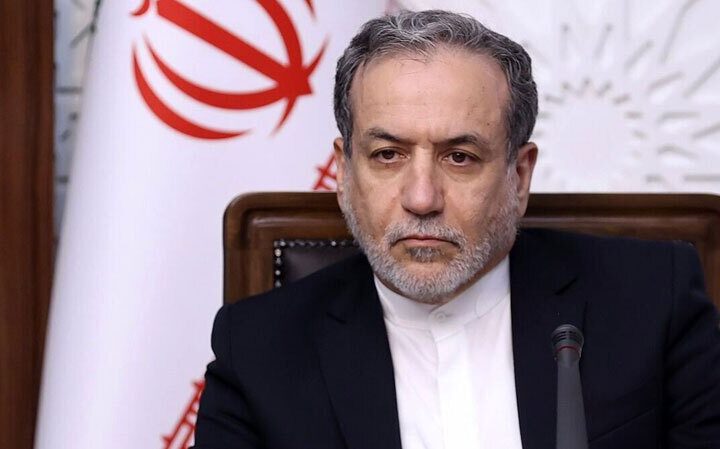 عراقچی: پاسخ نامۀ ترامپ را در روز‌های آینده می‌دهیم