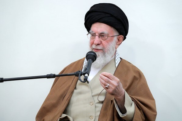 تجلیل رهبر معظم انقلاب از برنامه‌های قرآنی ماه مبارک رمضان