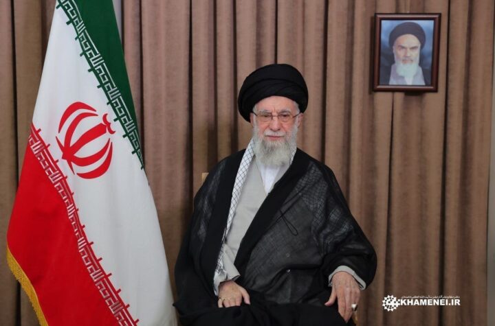 سومین پیام رهبر انقلاب خطاب به ملت ایران