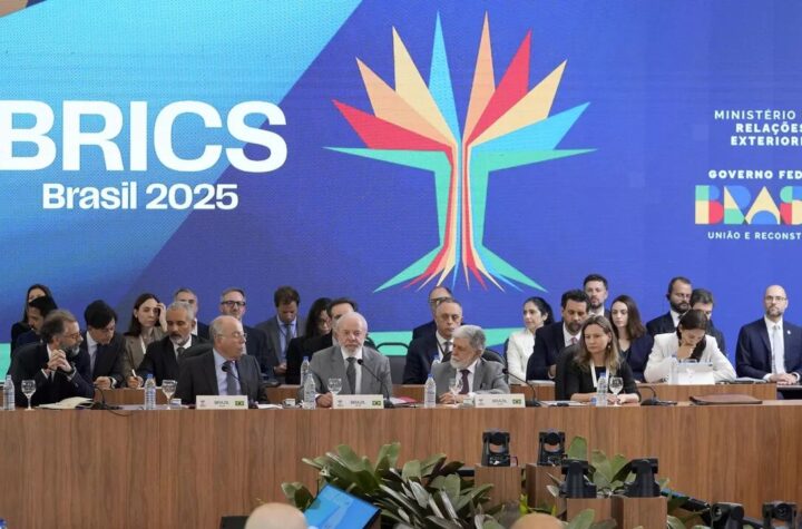 آغاز نشست سران بریکس در برزیل با حضور ایران