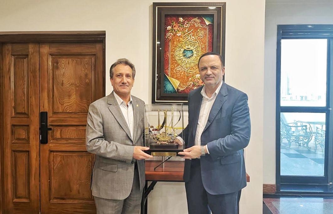 همکاری سازمان بنادر و مناطق آزاد در جهت ارتقای جایگاه کشور در کریدورهای جهانی