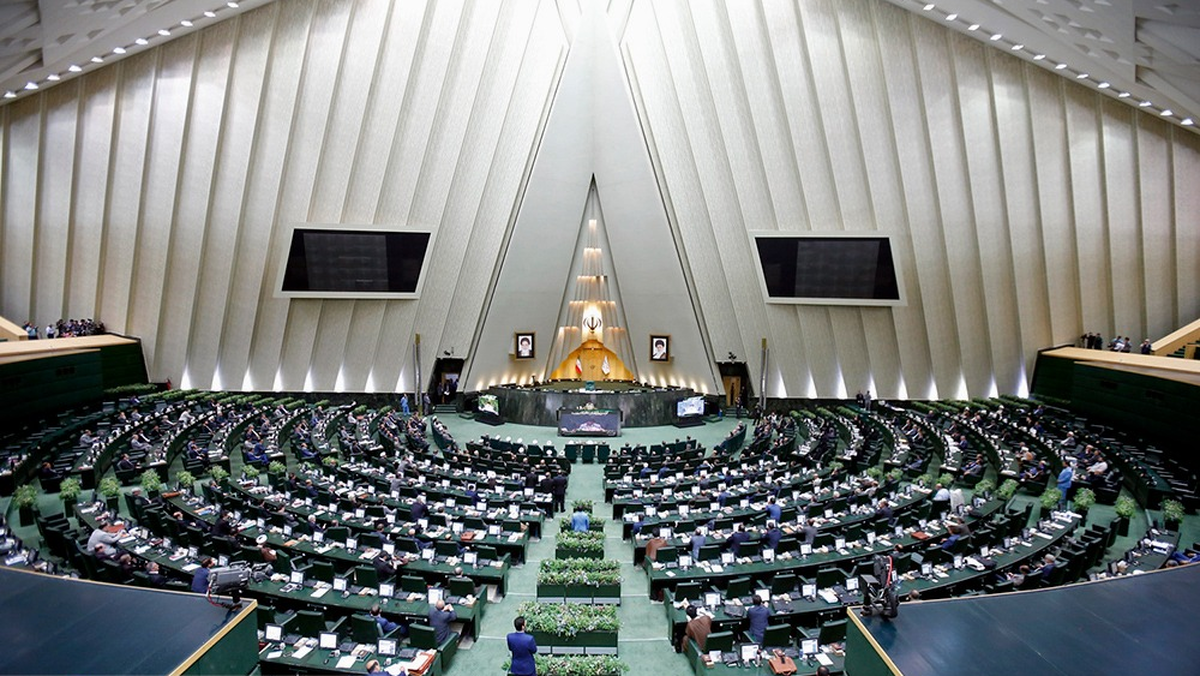 موافقت مجلس با یک فوریت لایحه جنایات بین‌المللی برای پیگیری حقوق ایران در مجامع جهانی