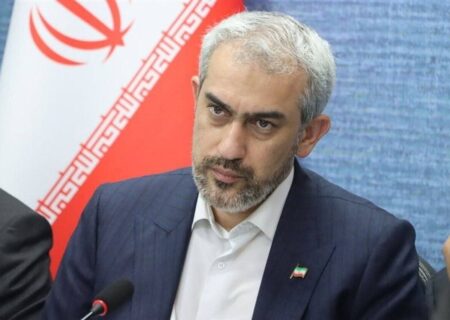 منابع بودجه ۱۴۰۴ از مالیات و فروش نفت تأمین می‌شود