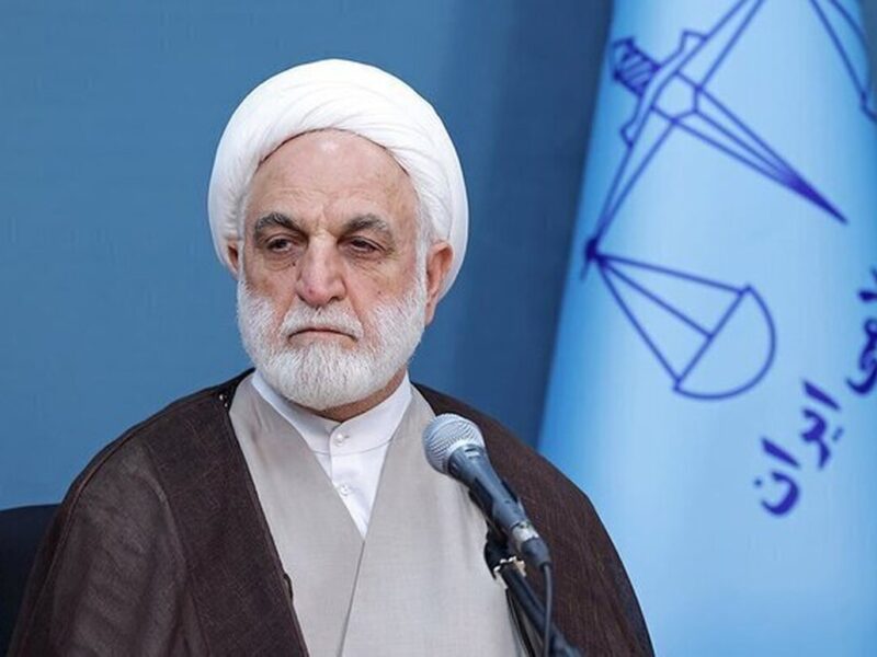 مجازات محتکران و اخلالگران اقتصادی باید متناسب با شرایط روز باشد