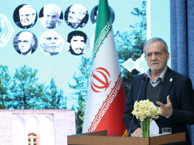 تصور اینکه یک گروه حرف درست می‌زند و حرف دیگران نبایدشنیده شود، جهل مطلق است