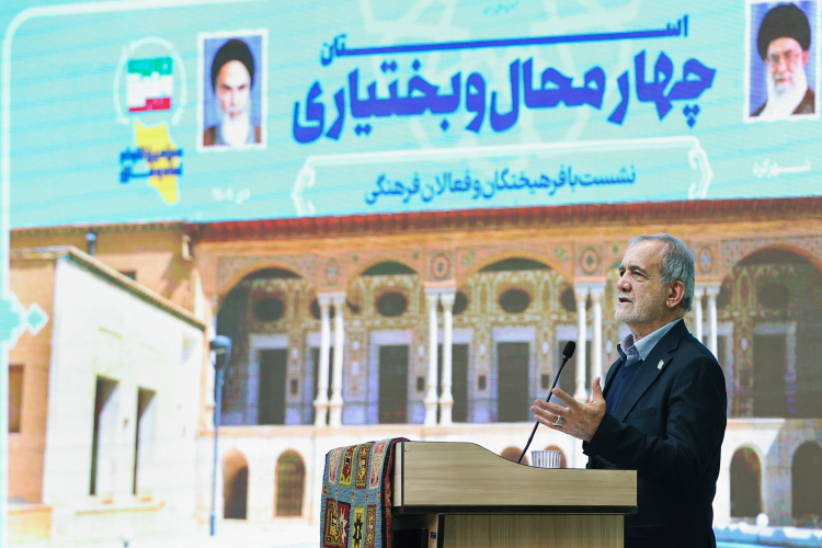 هیچ ملتی باتکیه بردیگران پیشرفت نکرده است/ایمان به توانمندیها،موتورحرکت جامعه است