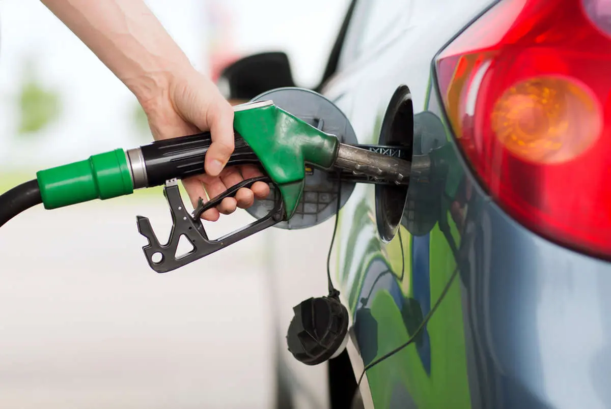 نرخ سوم بنزین آغاز مهندسی دوباره نظام یارانه سوخت