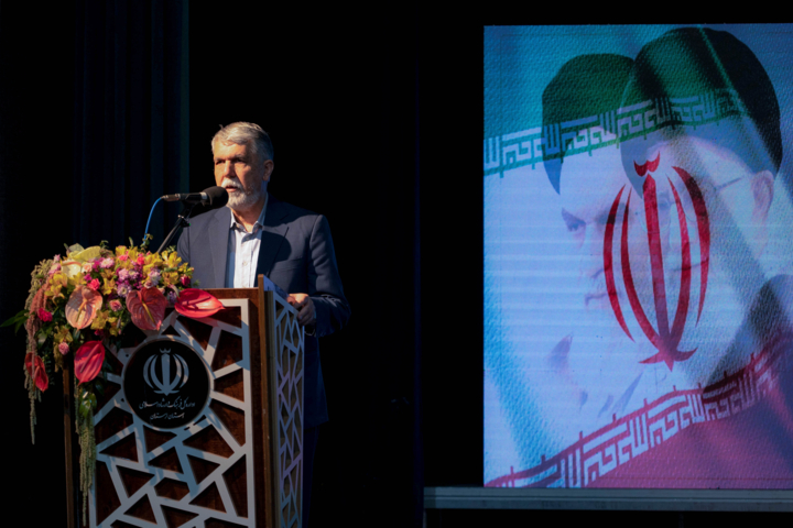 دولت باید همانند شورای اقتصاد، شورای فرهنگ و هنر داشته‌باشد