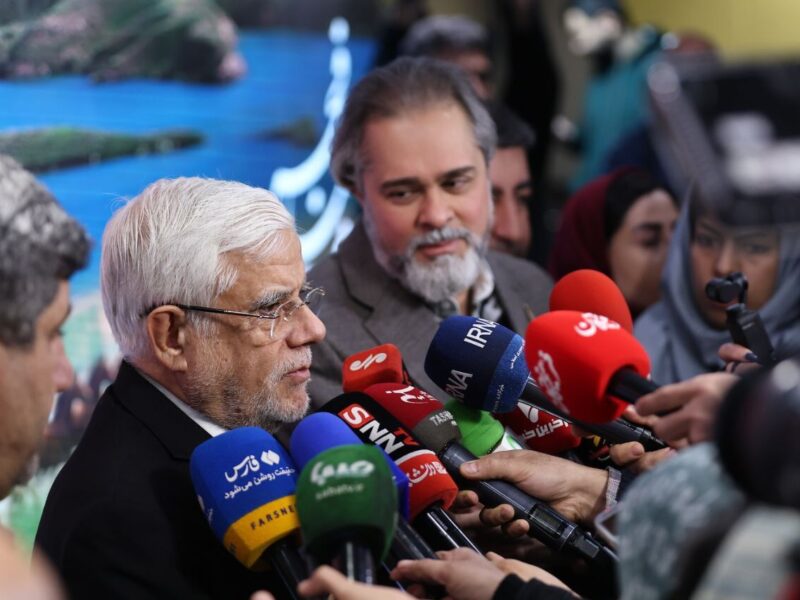 هنرمندان تنور انقلاب را گرم نگه داشته‌اند؛ پذیرش انتقادات سینماگران