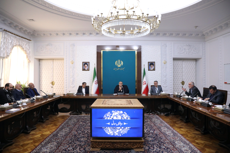 افزایش سرمایهگذاری صنعت داروسازی برنامههای دولت برای تقویت زنجیره تولیددارو است