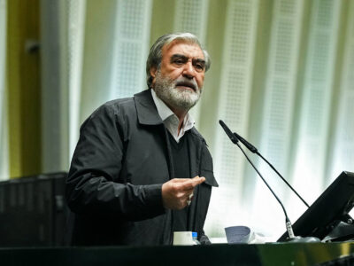تیم مذاکره‌کننده باید در چارچوب خطوط قرمز نظام از حقوق مسلم ملت ایران صیانت ‌کند