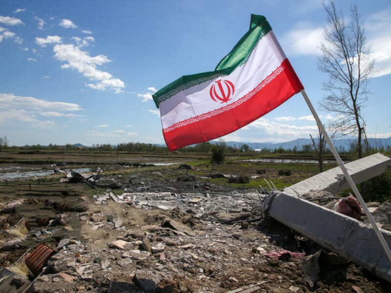 شاعران پارسی‌گو در ستایش ایستادگی ایران سرودند