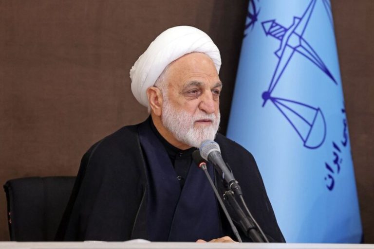 جلسات شورای موقت رهبری به سرعت تشکیل شد