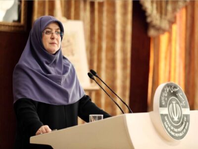 مهاجرانی در تامین انرژی و کالاهای اساسی مشکل نداریم/ شهدای سلامت به ۱۰ نفر رسیدند
