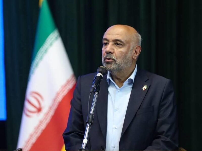 حل مشکل بیکاری در گرو توجه به مسکن کارگری است