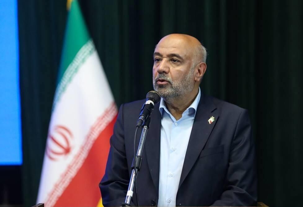 حل مشکل بیکاری در گرو توجه به مسکن کارگری است