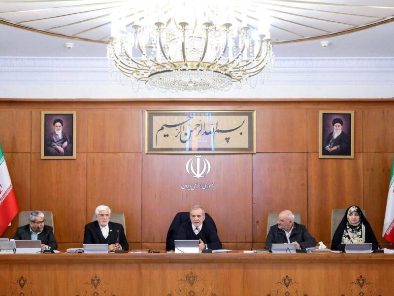تأمین ذخایر راهبردی گندم و روغن تقویت شد/ اصلاح مصوبه کالاهای اساسی در دولت