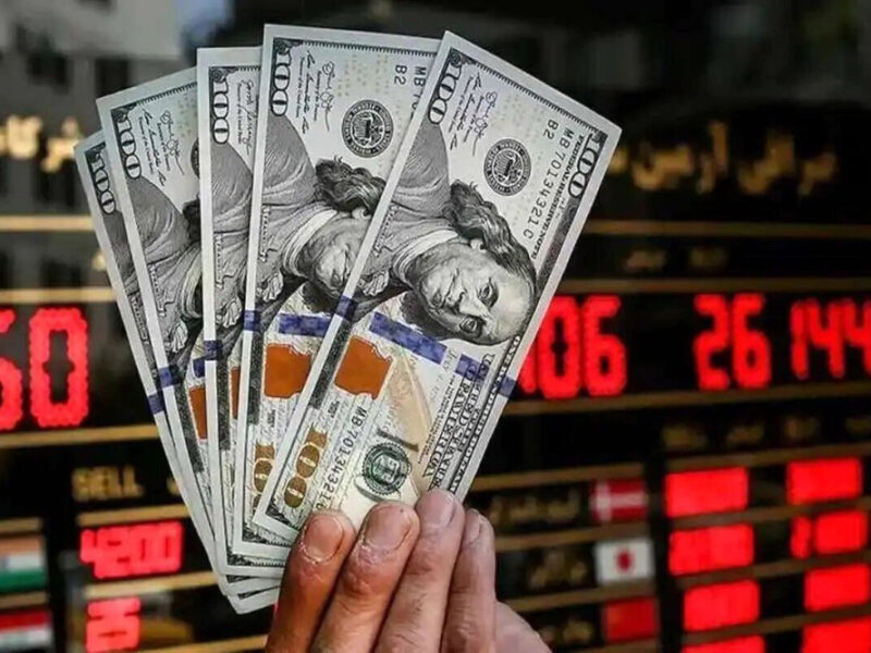 قیمت رسمی دلار به ۱۳۹ هزار تومان رسید