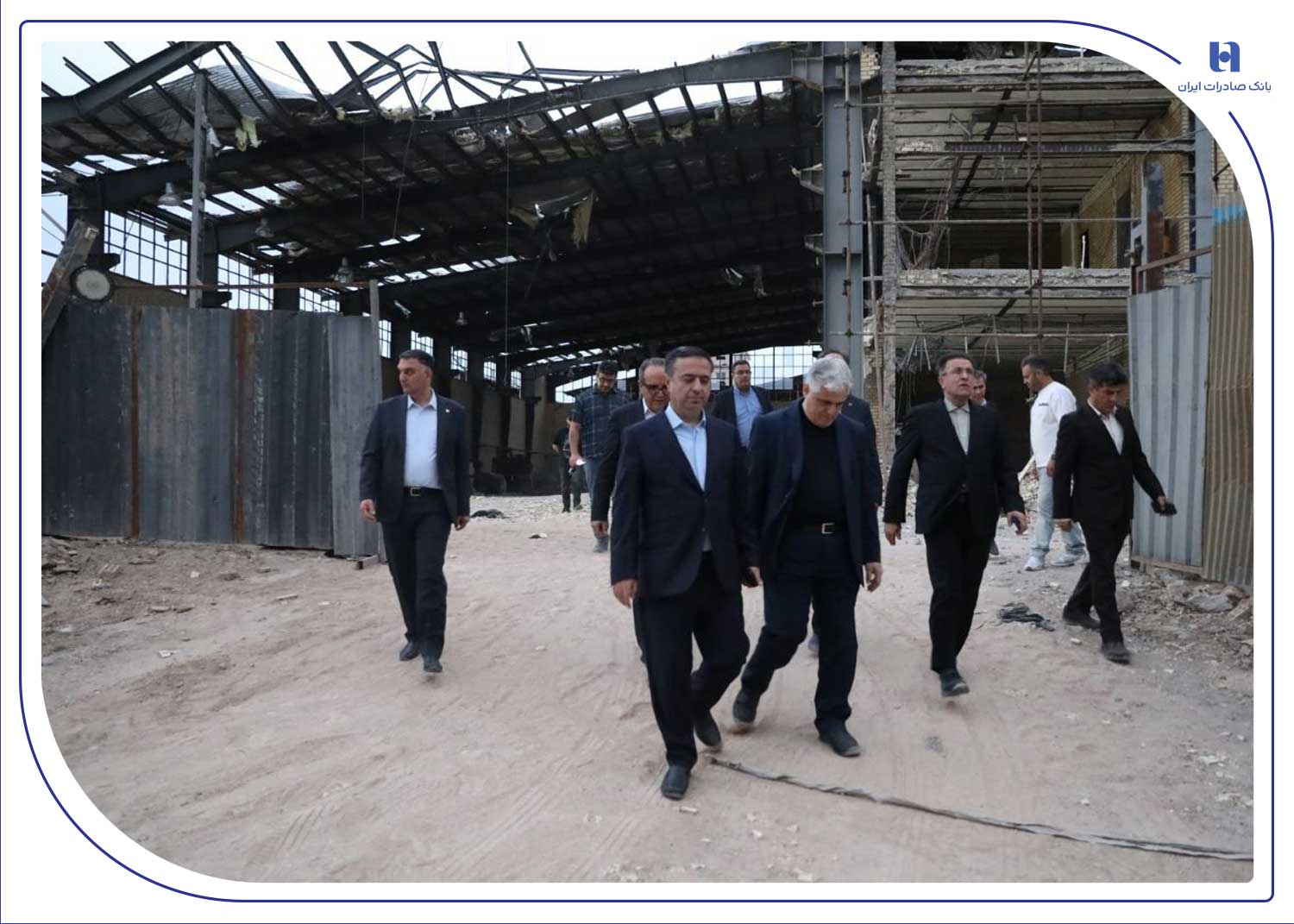 تأکید بر نقش بانک صادرات ایران در نوسازی اقتصاد پس از جنگ و اشتغال‌زایی پایدار