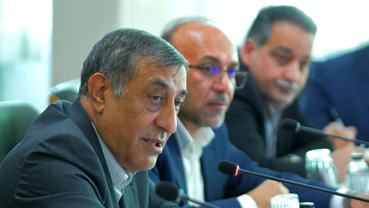 بخشی از دیوار مرزی برای تسهیل عبور ترانزیتی برداشته شود