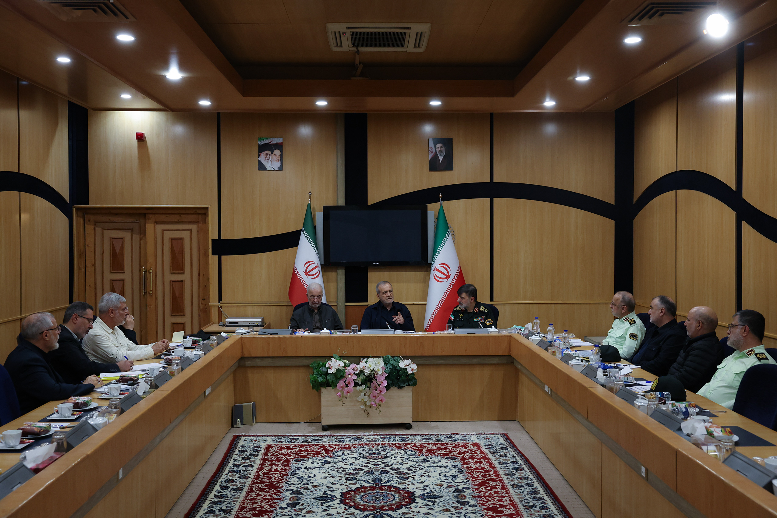 فراجا در جنگ تحمیلی اخیر مجاهدانه و بی‌ادعا در میدان بود
