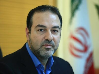 باید یاد بگیریم خرافه را با علم دور بریزیم و این رمز موفقیت و پیروزی است