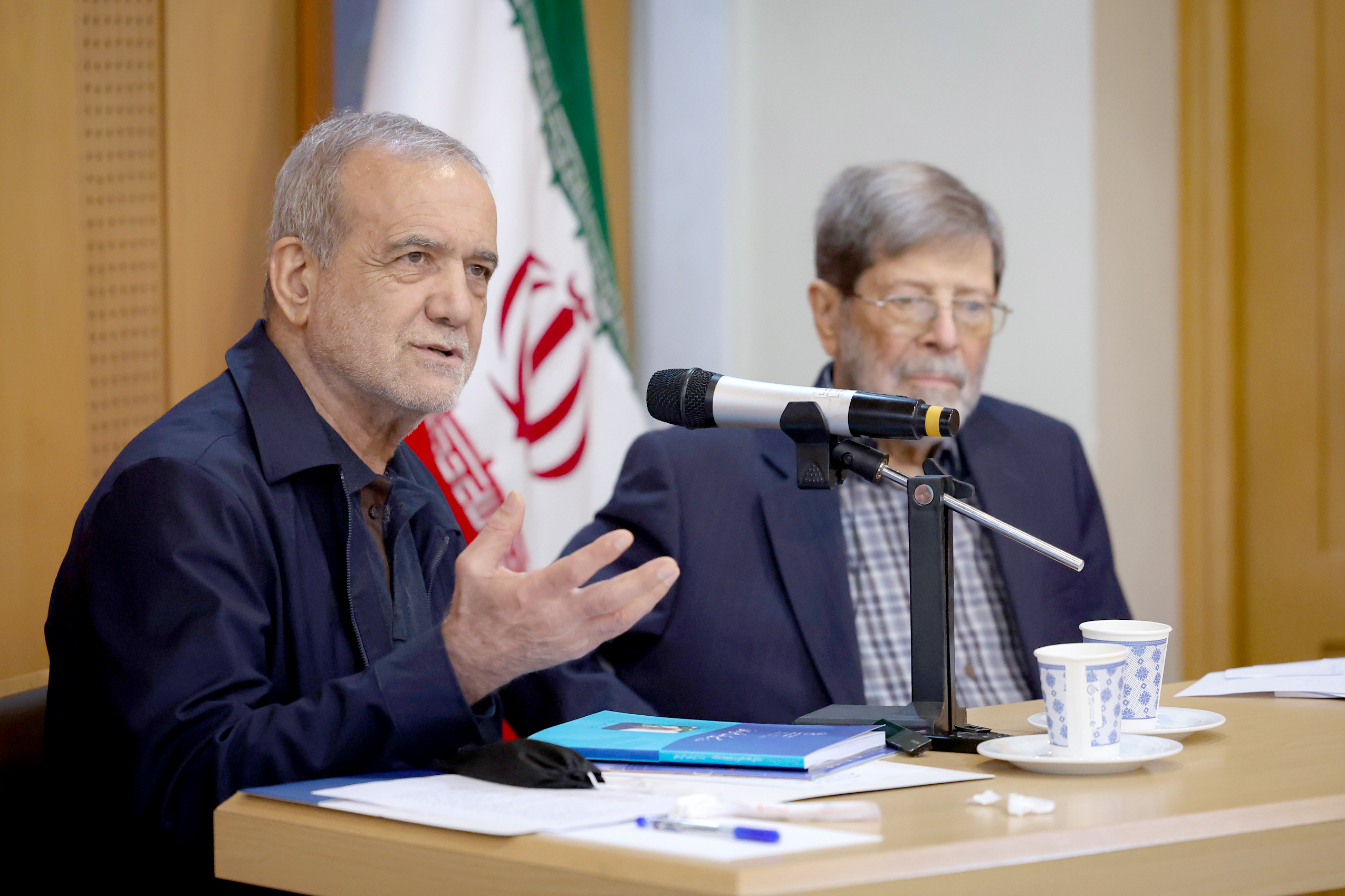 انسجام و همبستگی ملی مهمترین سرمایه کشور در شرایط کنونی است