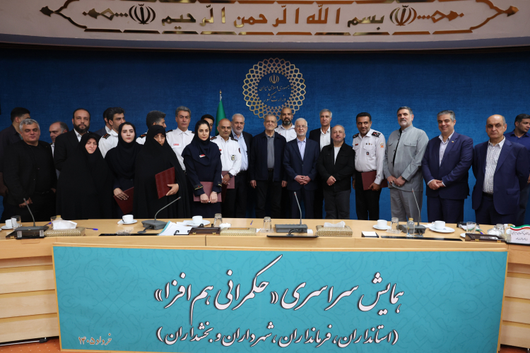پیروزی دیپلماتیک اخیر، سند افتخار ملت ایران در برابر زورگویان جهان است