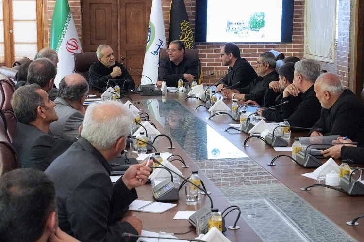 توسعه حمل‌ونقل ریلی راهکار اساسی کاهش مصرف سوخت است