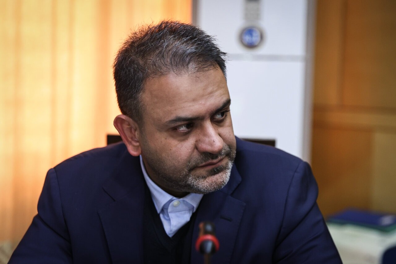 مشکل نظام سلامت، کمبود بودجه نیست؛ عدم اجرای قانون و تعارض منافع است