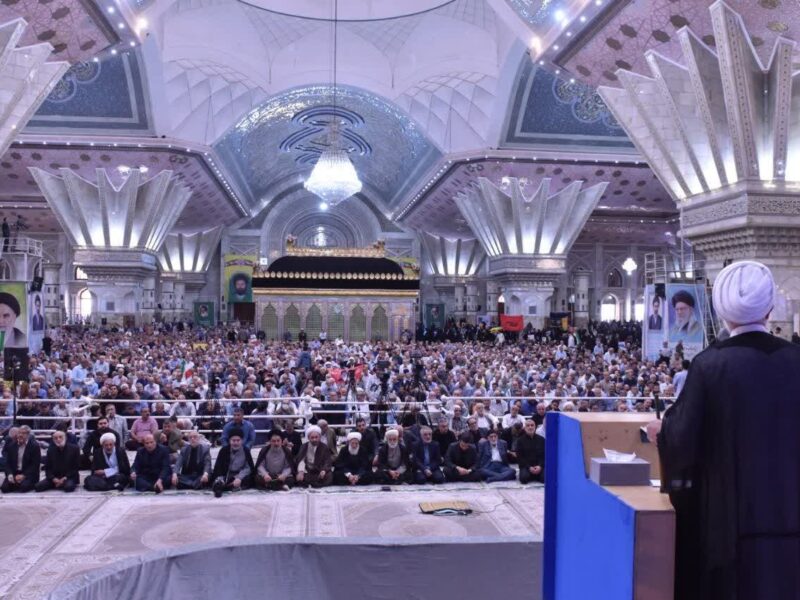 دومین نماز جمعه سال ۱۴۰۵ در حرم مطهر امام خمینی(ره) برگزار شد