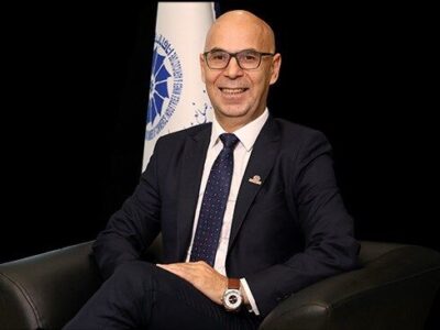 عبور از چالش های اقتصادی نیازمند انسجام ملی و تقویت دیپلماسی است