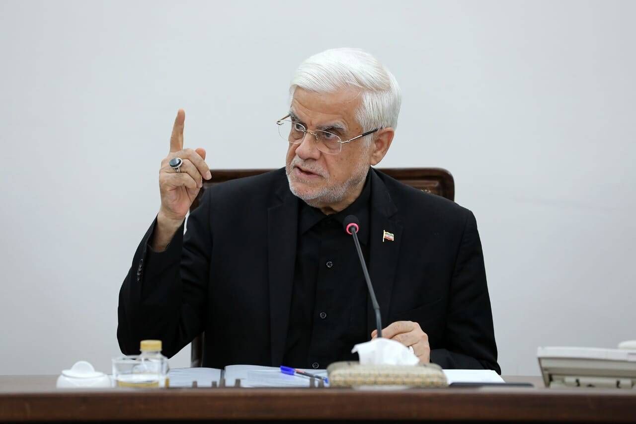 سفرای ادوار باید به اتاق فکر دیپلماسی کشور تبدیل شوند