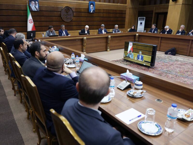 دستور عارف برای تدوین برنامه راهبردی دو سال آینده دولت