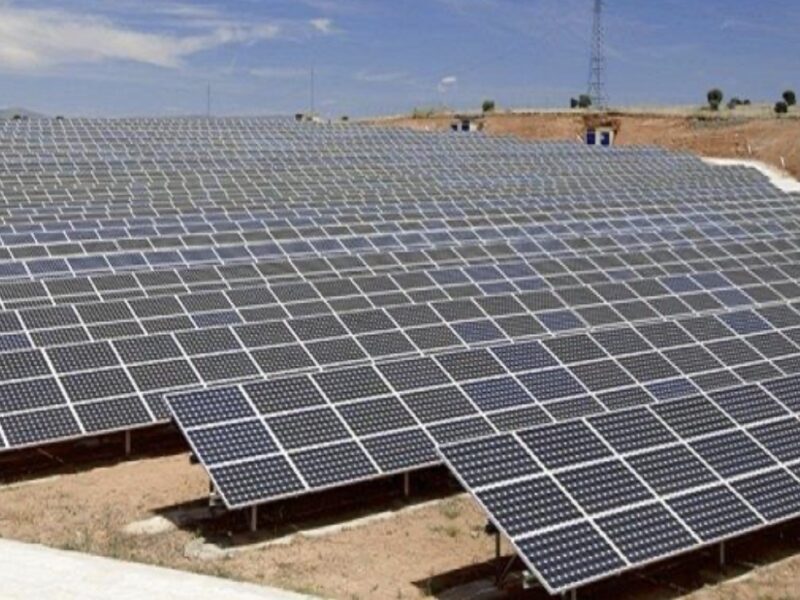 ظرفیت نیروگاههای تجدیدپذیر کشور تا پایان سال به ۱۲ هزار مگاوات میرسد