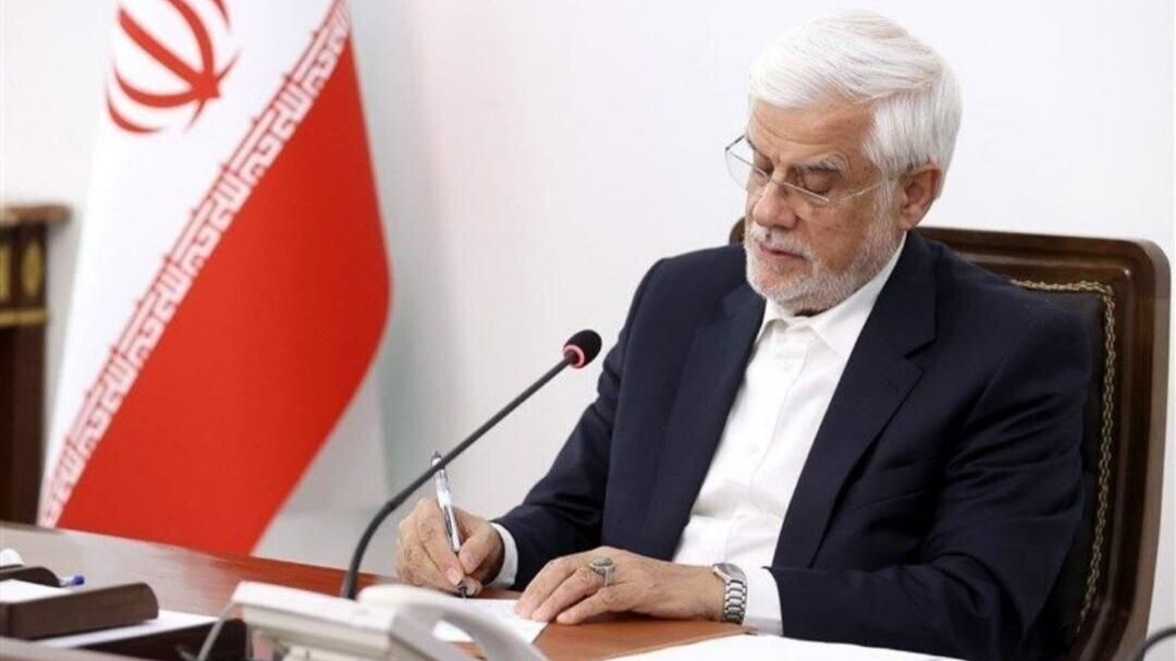 عارف: ایران مقتدر و امت اسلام برای وداع با رهبر شهید تمام‌قد به میدان می‌آیند