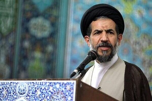 اجازه دخالت در امور تنگه هرمز را به آمریکا نمی‌دهیم