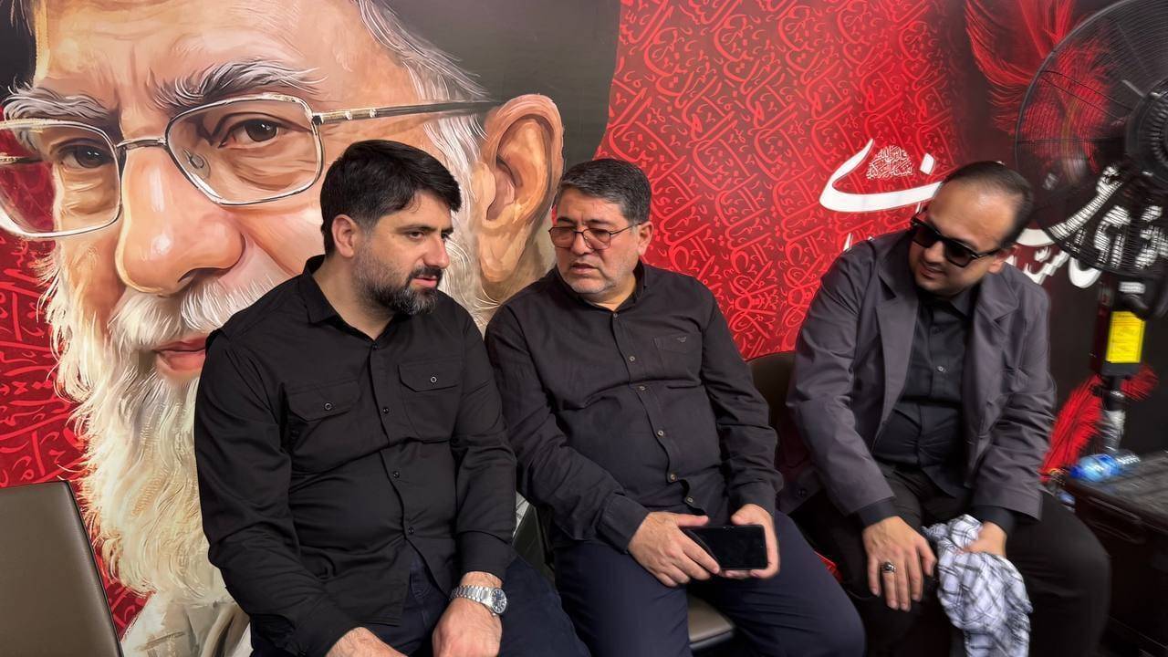بازدید مدیرعامل شرکت بین‌المللی توسعه صنایع و معادن غدیر از موکب فولاد غدیر نی‌ریز – جمهور نیوز
