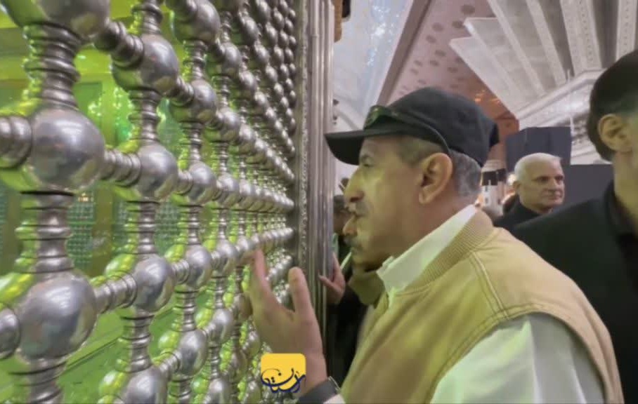 ادای احترام هیئت یمنی به مقام شامخ امام خمینی(س)/ فیلم را ببینید