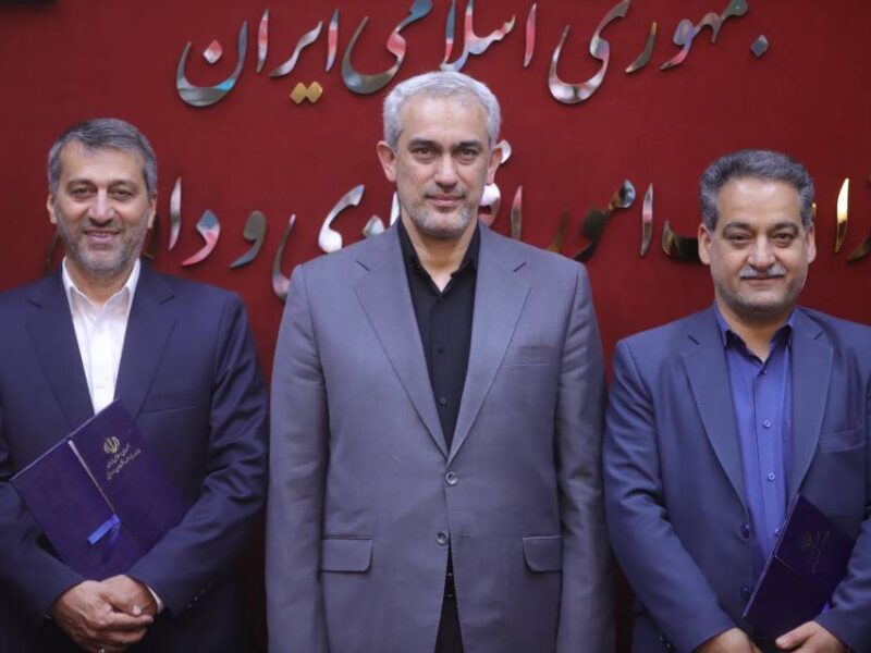 حسین فروزان دبیر شورایعالی مناطق آزاد شد