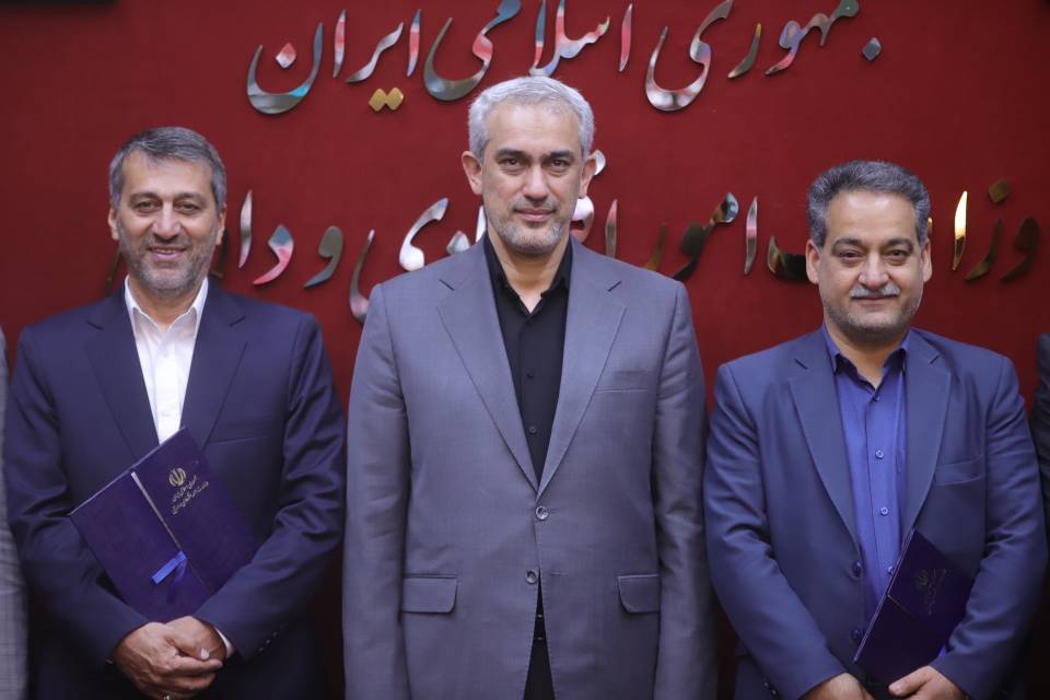 حسین فروزان دبیر شورایعالی مناطق آزاد شد
