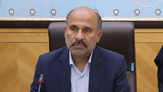 کاهش ارزش ریال، امنیت اقتصادی خانوارها را تهدید می‌کند