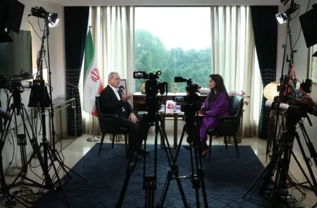 ایران هیچ‌گاه متجاوز نبوده است/ اگر دنبال سلاح هسته‌ای بودیم عضو «ان‌پی‌تی» نمی‌شدیم