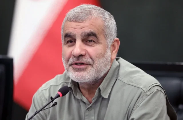 نایب رئیس مجلس: بازگشایی مدارس و دانشگاه‌ها یک پیام راهبردی است