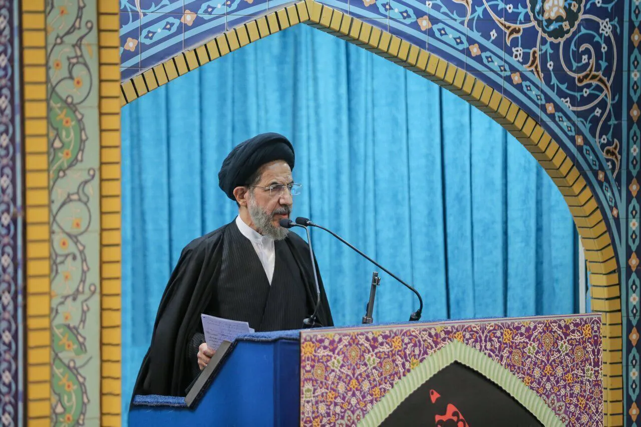 وحدت ملت، هماهنگی میدان، خیابان، دیپلماسی و خدمت رمز اقتدار ایرانیان است